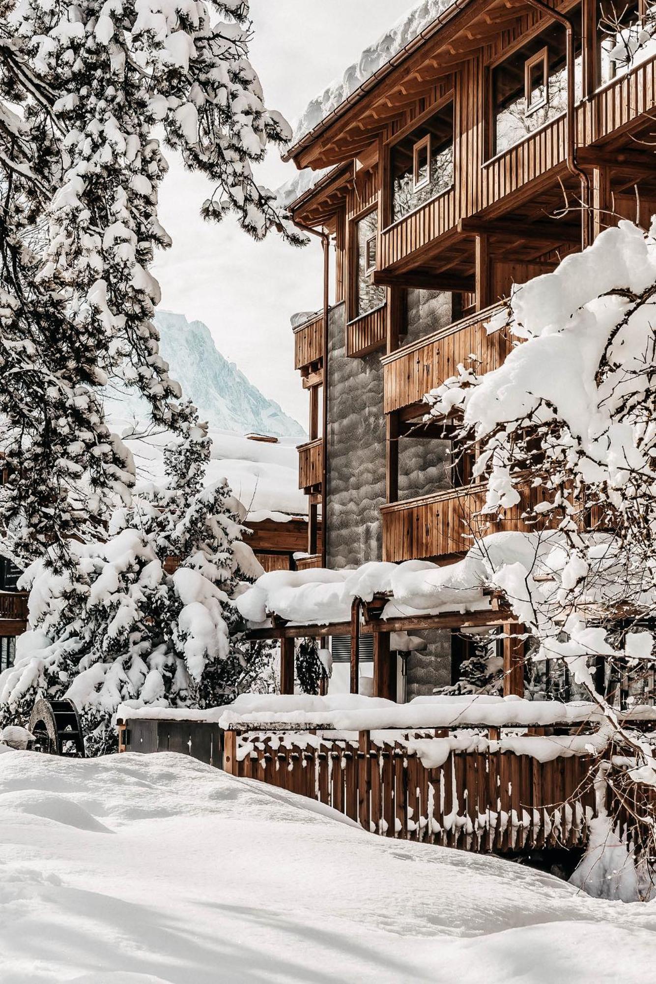 Werdenfelserei Garmisch-Partenkirchen Luaran gambar