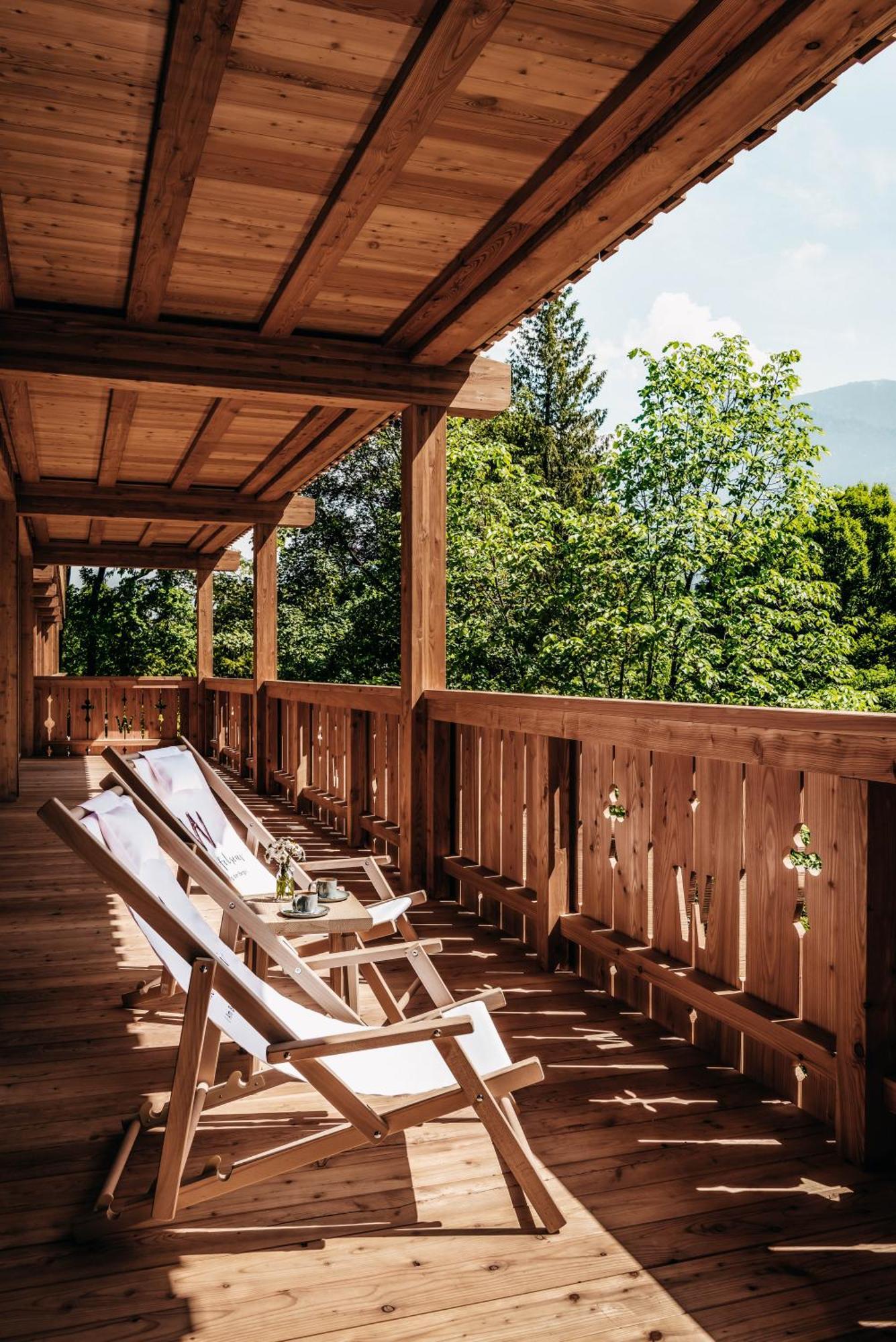 Werdenfelserei Garmisch-Partenkirchen Luaran gambar