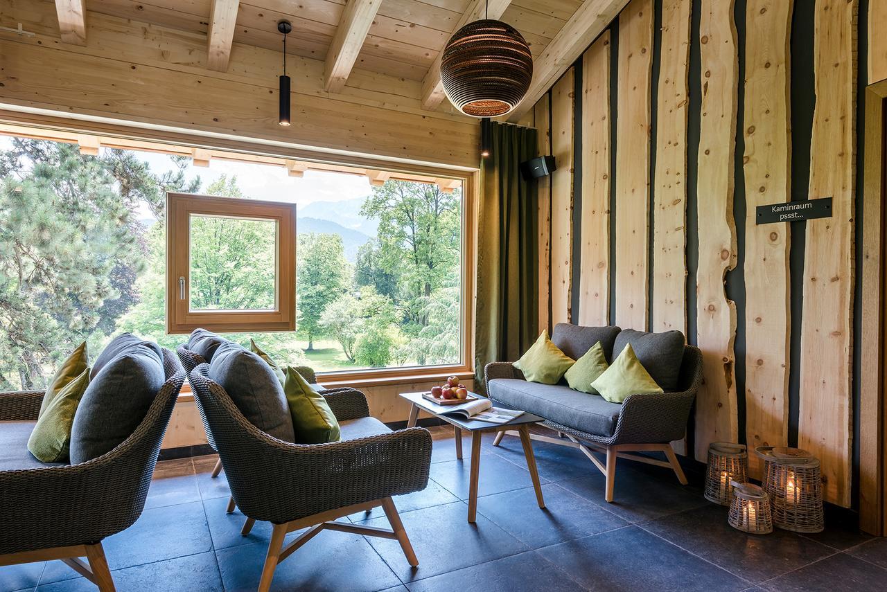 Werdenfelserei Garmisch-Partenkirchen Luaran gambar